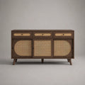 Sideboard mit 3 Schubladen und 3 Türen aus MDF mit Walnussfurnier und Rattangeflecht, Dunkelbraun/Natur/Schwarz, 150 × 40 × 85 cm