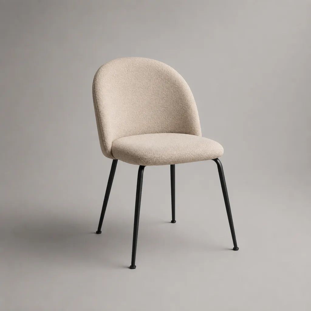 Esszimmerstuhl Polsterstuhl mit Bouclé-Bezug und Stahlbeinen, Beige/Schwarz, 55 × 58 × 82 cm